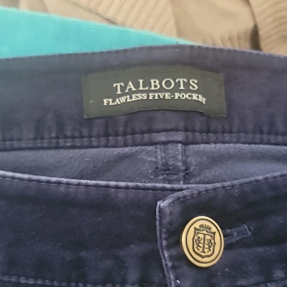 Talbots Flawless Five-Pocket Straight Leg Corduroy Jeans Size 10 Navy Blue